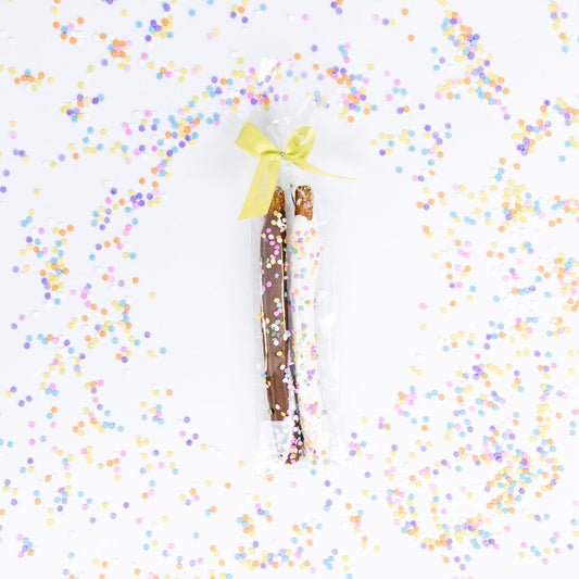 Pretzel 2 pack - Spring Sprinkle Light Green Bow